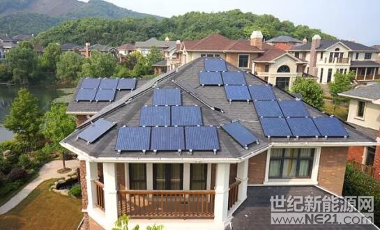 隨著光伏電站走入人們的視野，大家對(duì)于光伏電站的關(guān)注程度也越來越高，近期有網(wǎng)友咨詢光伏電站逆變器與組件如何匹配。今天我們就來圍繞這個(gè)話題說說