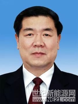 今日上午，十三屆全國人大一次會議在人民大會堂舉行第七次全體會議，大會經(jīng)投票表決，決定何立峰為國家發(fā)展和改革委員會主任，陸昊為自然資源部部長，李干杰為生態(tài)環(huán)境部部長。

自然資源部和生態(tài)保護(hù)部均為此次國務(wù)院機構(gòu)改革中新組建的國家部委，在國務(wù)院機構(gòu)改革的具體方案中分別居于首位和第二位