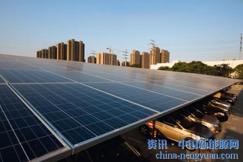                                                                                                                                                                     
	　　說(shuō)起光伏行業(yè)的幾個(gè)最有名的企業(yè)，比如無(wú)錫尚德，常州天合，江蘇林洋等，似乎都集中在江蘇省內(nèi)，據(jù)統(tǒng)計(jì)，2016年，江蘇省光伏企業(yè)數(shù)量位列全國(guó)第一。是哪些因素使得江蘇省成為光伏產(chǎn)業(yè)