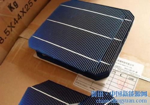                                                                                                                                                                     
	　　回顧過去兩年，盡管電池片環(huán)節(jié)的毛利潤波動(dòng)較大，仍有不少廠商繼續(xù)擴(kuò)充電池片產(chǎn)能，使得每年的電池片排名都略有波動(dòng)。根據(jù)PV InfoLink數(shù)據(jù)庫顯示，若不計(jì)入垂直整合廠對(duì)自有組