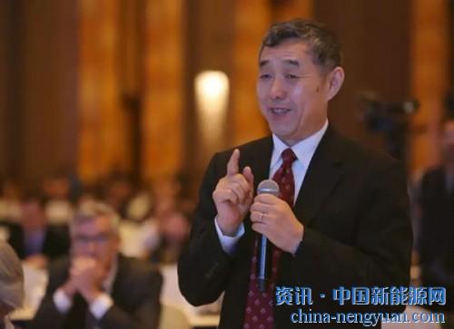                                                                                                                                                                     
	　　未來十幾億，乃至幾十億千瓦光伏項(xiàng)目，其發(fā)電占比可能達(dá)1/4，或更高，沒有嚴(yán)格質(zhì)量標(biāo)準(zhǔn)無法支撐這樣龐大的行業(yè)。

	　　近年來，分布式光伏的繁榮是中國能源消費(fèi)領(lǐng)域的一道奇景