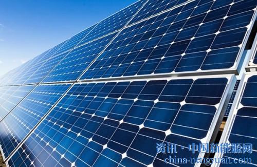                                                                                                                                                                     
	　　光伏產(chǎn)業(yè)圍繞產(chǎn)品價(jià)格展開的競(jìng)爭(zhēng)愈發(fā)白熱化、公開化。2017年10月開始，隆基股份多次下調(diào)單晶硅片價(jià)格