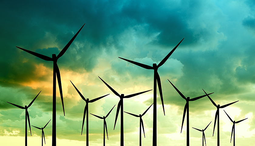 中國(guó)市場(chǎng)增速的放緩，也導(dǎo)致全球陸上風(fēng)電新增裝機(jī)容量的縮水。

2月27日，彭博新能源財(cái)經(jīng)（BNEF）最新發(fā)布的《2017年全球風(fēng)電整機(jī)制造市場(chǎng)份額報(bào)告》顯示，2017年全球陸上風(fēng)電項(xiàng)目新增裝機(jī)容量接近47GW，較2016年的53.1GW下降了12％