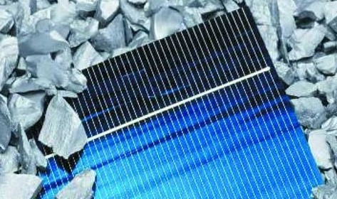 
												
												        日前，中國商務(wù)部正式公布對美韓多晶硅料雙反初裁的結(jié)果，雙反初裁成立并不希奇，但令人出乎意料的是韓國OCI的稅率遠(yuǎn)較預(yù)期為低，僅有2.4%，由于稅率低，風(fēng)險(xiǎn)釋放，意味著OCI的多晶硅料將會成為“對歐盟多晶硅雙反初裁”裁定之前最暢銷的產(chǎn)品，而Hemelock、MEMC、REC等美國廠只能依靠長單合約、來料加工等方式苦撐在國內(nèi)的市占率。

	　　另一方