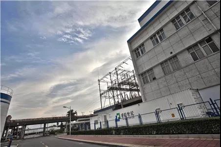 
	中國(guó)儲(chǔ)能網(wǎng)訊：電力輔助服務(wù)是儲(chǔ)能最重要的一種應(yīng)用，受限于國(guó)內(nèi)政策因素，一直未被重視。電力輔助服務(wù)是為維護(hù)電力系統(tǒng)安全穩(wěn)定運(yùn)行，保證電能質(zhì)量而提供的服務(wù)