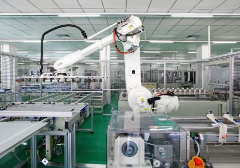                                         
	　　關(guān)于“光伏組件價(jià)格何時(shí)進(jìn)入2.50元時(shí)代”的疑問，在2017年上半年就曾一度甚囂塵上上于業(yè)內(nèi)。后來，有人認(rèn)為是由于“630搶裝潮”延緩了這一進(jìn)程