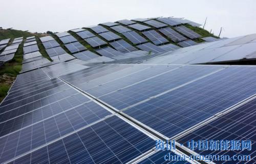                                                                                                                                                                     
	        據(jù)工信部統(tǒng)計(jì)，2017年，我國(guó)光伏發(fā)電系統(tǒng)投資成本降至5元/瓦左右，度電成本降至0.5—0.7元/千瓦時(shí)，平均
