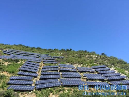                                                                                                                                                                     
	　　2018年中國(guó)光伏市場(chǎng)將迎來(lái)首次的新增裝機(jī)量負(fù)增長(zhǎng)，幾乎已成定局。

	　　4個(gè)月之前，如果有人做出如上判斷，一定會(huì)被整個(gè)行業(yè)群起而攻之：肆意抹黑唱衰光伏你一定別有居心