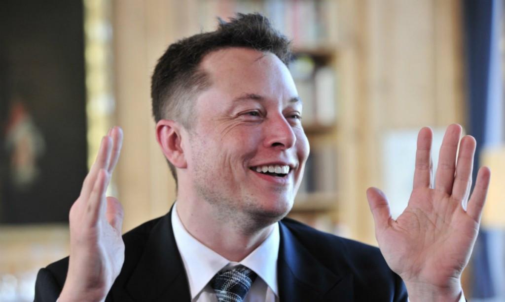 
			              今日，特斯拉發(fā)布第一季度財報，財報顯示，特斯拉第一季度營收為34.09億美元，高于去年同期的26.96億美元;凈虧損為7.85億美元，與去年同期的凈虧損3.72億美元相比有所擴大;隨后，馬斯克稱將很快宣布中國電池工廠。
5月3日，特斯拉發(fā)布第一季度財報，隨后的電話會議上，馬斯克在回答分析師提問時稱，將很快宣布中國電池工廠