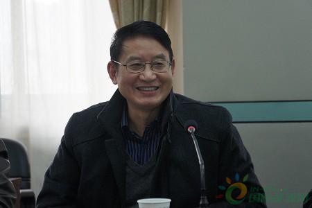 
                    化石能源是有限的，百年之后將面臨枯竭，人類迫切地需要新的替代能源。Z-FFR能為解決能源、環(huán)境、氣候問題提供優(yōu)良的一攬子解決方案，并有望成為未來規(guī)模能源的主力