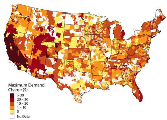 
	中國儲能網訊：新的調查研究表明，美國各州的商業(yè)客戶中，有25％以上的客戶通過與太陽能發(fā)電系統一起部署電池存儲系統進一步降低電力成本。也許令人驚訝的是，一些客戶提供的最佳經濟機會是在科羅拉多州、密歇根州和格魯吉亞等州
