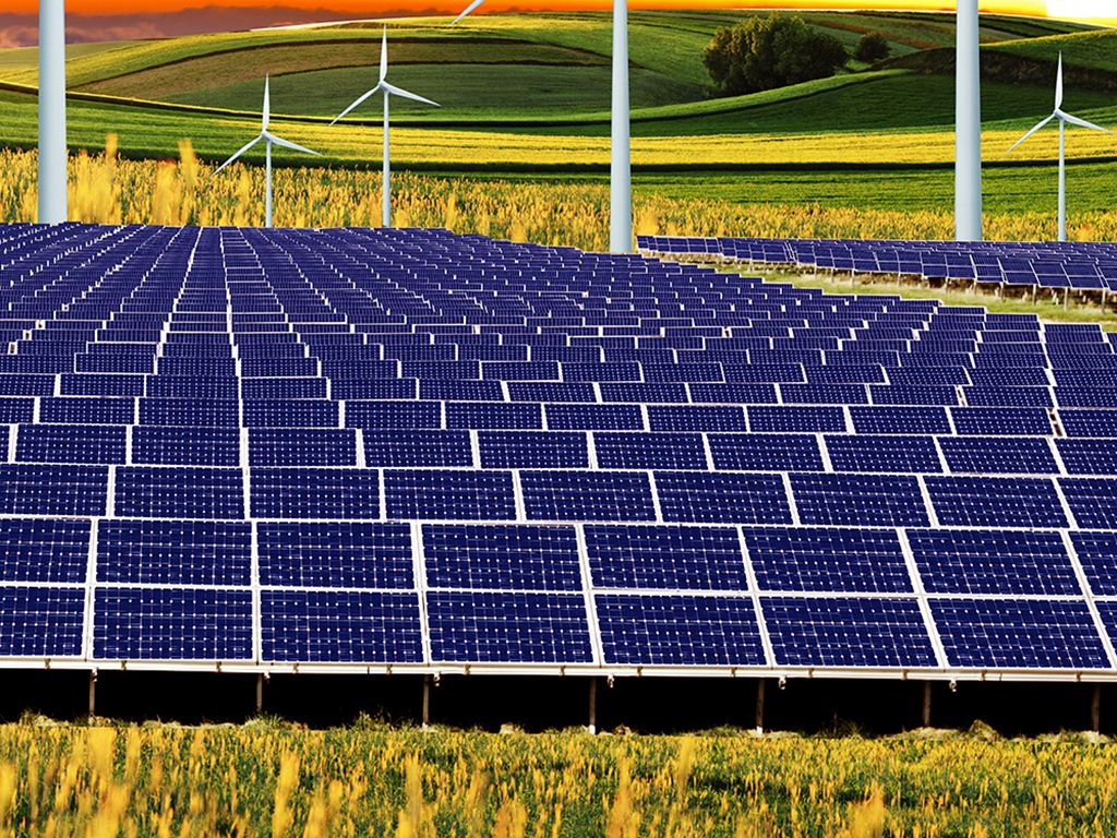 最近，蕪湖市繁昌縣發(fā)改委發(fā)布了一則“緊急通知”。通知稱近期接群眾舉報，該縣境內(nèi)有光伏企業(yè)借用光伏發(fā)電項目，從農(nóng)民手中一次性收取大額資金建設(shè)屋頂光伏發(fā)電項目，并承諾短時間回本，存在一定的風(fēng)險