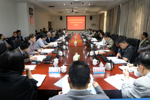 　　【中國儀表網(wǎng) 儀表研發(fā)】5月22日，由中國科學(xué)院陜西西安光學(xué)精密機(jī)械研究所承擔(dān)的國家重大科研裝備研制項(xiàng)目“高性能條紋相機(jī)的研制”通過驗(yàn)收。中科院副院長、黨組成員張濤出席驗(yàn)收會