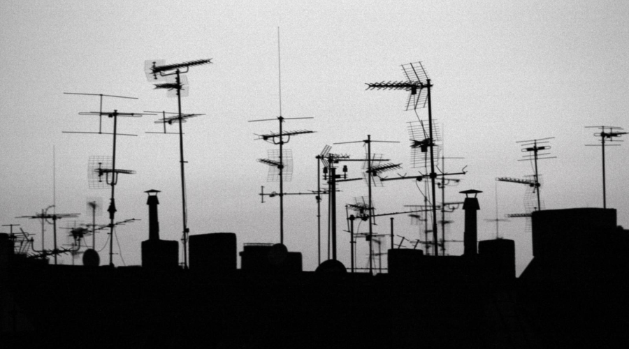 　　【中國儀表網(wǎng) 儀表產(chǎn)業(yè)】近三十年來，我國經(jīng)濟呈高速發(fā)展態(tài)勢，工業(yè)生產(chǎn)規(guī)模增長之快令人驚嘆。然而，在經(jīng)濟飛速發(fā)展的同時，空氣污染問題卻日漸突出