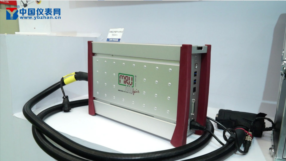 　　【中國儀表網(wǎng) 儀表展會】2018年5月3-5日，由德國慕尼黑國際博覽集團、中國環(huán)境科學(xué)學(xué)會、全聯(lián)環(huán)境服務(wù)業(yè)商會、中貿(mào)慕尼黑展覽(上海)有限公司等單位聯(lián)袂舉辦的IE expo 2018第十九屆中國環(huán)博會(原IFAT CHINA+EPTEE+CWS)在上海新國際博覽中心順利舉辦，在展會現(xiàn)場，中國儀表網(wǎng)有幸采訪到了上海約克儀器有限公司(以下簡稱“約克儀器)的銷售總監(jiān)李萌先生。  　　　　約克儀器成立于1992年，是集研發(fā)、生產(chǎn)、銷售、系統(tǒng)集成、售后服務(wù)為一體的高科技公司，同時