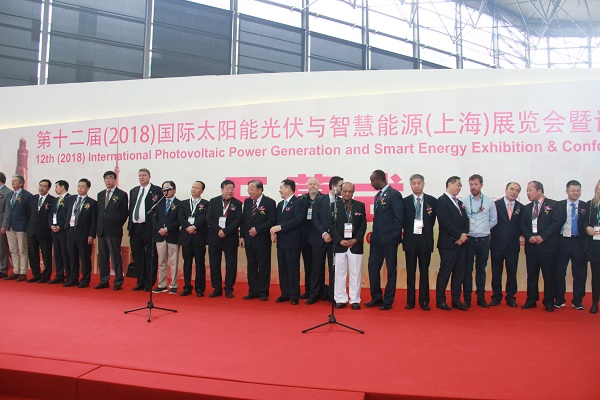 2018年5月28日，國內規(guī)模最大、最受關注的國際光伏展--SNEC2018國際太陽能光伏與智慧能源(上海)展覽會暨大會開幕。SNEC展云集了行業(yè)內最權威的專家與大咖，匯聚了光伏行業(yè)所有的重量級企業(yè)