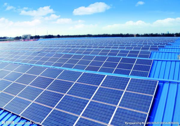 傳統(tǒng)的燃料能源正在一天天減少，對環(huán)境造成的危害日益突出，同時全球還有20億人得不到正常的能源供應(yīng)。這個時候，全世界都把目光投向了可再生能源，希望可再生能源能夠改變?nèi)祟惖哪茉唇Y(jié)構(gòu)，維持長遠(yuǎn)的可持續(xù)發(fā)展