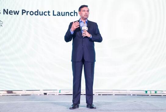 　　【中國儀表網 儀表新品】5月29日，ABB在四川成都舉辦的2018年新品發(fā)布會上，ABB集團電氣產品事業(yè)部總裁梅塔與來自全國的客戶、合作伙伴共同探討中國產業(yè)升級轉型和西部大開發(fā)背景下，電氣產品市場的需求變化和發(fā)展趨勢?；顒又?，ABB還集中發(fā)布了多款ABB Ability™智能配電和智能建筑解決方案，展示ABB在電氣數字化領域的技術優(yōu)勢及深厚積累，助力我國西部地區(qū)的數字化、智能化升級