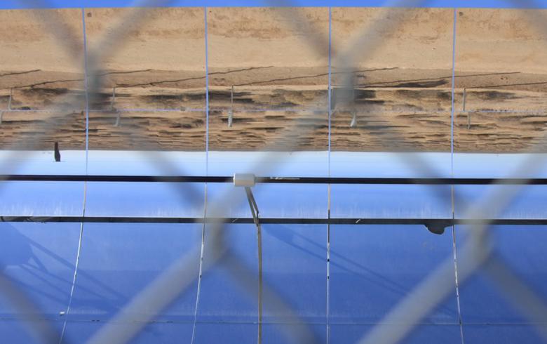 日前，中國能源建設(shè)股份公司（簡稱中國能建）表示，已獲得迪拜700兆瓦聚光太陽能發(fā)電項目的勘察設(shè)計服務(wù)合同。財經(jīng)日歷資訊快遞貴金屬模擬交易貴金屬專家直播室金投網(wǎng)貴金屬行情軟件中國能建的一家子公司與上海電氣香港有限公司簽訂了合同