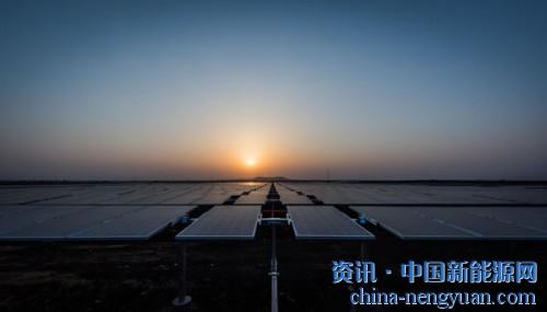                                                                                                                                                                     
	　　日前，三部委聯(lián)合印發(fā)《關(guān)于2018年光伏發(fā)電有關(guān)事項(xiàng)的通知》。由于許多政策自發(fā)文之日起施行，因此被視為“行業(yè)急剎”