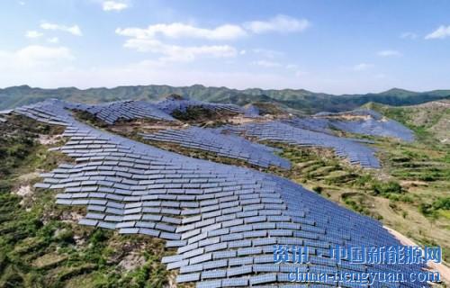                                                                                                                                                                     
	　　2018年5月31日，國家發(fā)展改革委、財政部、國家能源局發(fā)布了《關于 2018年光伏發(fā)電有關事項的通知》(發(fā)改能源[2018]823號,下稱“《通知》&rdquo