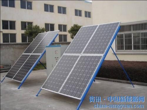                                                                                                                                                                     
	　　日前，中國突然的政策轉(zhuǎn)變后，IHSMarkit已將2018年的全球光伏裝機量預(yù)測從113GW下調(diào)至105GW。 

	　　IHSMarkit預(yù)計，全球的加速需求將部