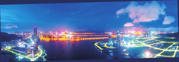 
　　1.珠海橫琴新區(qū)夜景。全國首個自貿(mào)區(qū)供用電規(guī)則在此誕生
