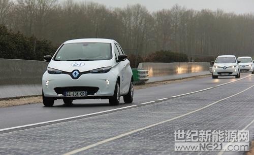 美媒稱，中國渴望在越來越有利可圖和具有戰(zhàn)略重要性的可再生能源市場中實現(xiàn)創(chuàng)新和占據(jù)主導(dǎo)地位。

美國《紐約時報》網(wǎng)站6月11日報道稱，在一個霧霾彌漫的下午，巨大的木材運輸車和油罐車隆隆駛過中國一條公路，在一座小山腳下進入一段彎道