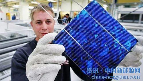                                                                                                                                                                     
	　　2017年，歐洲太陽能出現(xiàn)了復(fù)蘇跡象。一些國家公布了大幅增長的數(shù)據(jù)，一些新市場也開始意識到了光伏的可能性