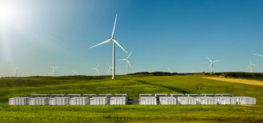 
	中國儲能網(wǎng)訊：日前，能源初創(chuàng)廠商Axiom能源公司銷售和營銷副總裁John Lerch對儲能方法闡述了自己的觀點。


	在美國，越來越多的儲能部署受到客戶的歡迎，他們希望獲得對其電費賬單和公用事業(yè)的更多控制權(quán)，旨在為其電網(wǎng)運營建立彈性和靈活性