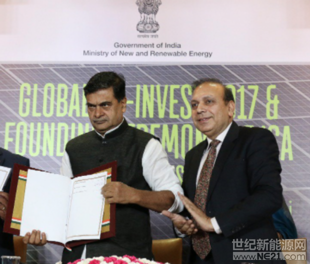 目前，印度正在考慮與制造業(yè)相關(guān)的100GW太陽(yáng)能招標(biāo)項(xiàng)目計(jì)劃，但尚未制定時(shí)間表。



在德國(guó)慕尼黑舉辦的Intersolar Europe展會(huì)場(chǎng)外會(huì)議上，印度新能源和可再生能源署秘書長(zhǎng)Anand Kumar向PV Tech表示，產(chǎn)能尚待確定，但他確認(rèn)了電力部部長(zhǎng)R.K. Singh本周早些時(shí)候在德里舉行的一次活動(dòng)中發(fā)布的通知