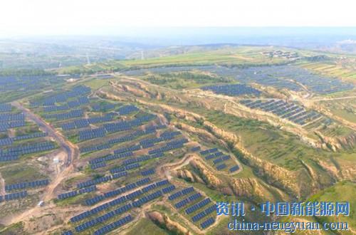                                                                                                                                                                     
	　　編者按 山西大同，作為一個長期以來“一煤獨大”的城市，伴隨著煤炭“黃金十年”的結束，迫切地需要進行能源轉型和產(chǎn)業(yè)轉型
