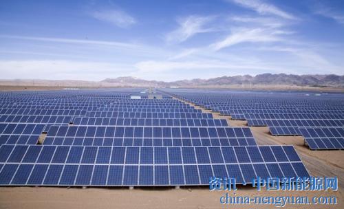                                                                                                                                                                     
	　　在國家政策支持和各方共同努力下，光伏發(fā)展取得了舉世矚目的成就，已成長為我國為數(shù)不多、可同步參與國際競爭、具有競爭優(yōu)勢的產(chǎn)業(yè)，在推動能源轉(zhuǎn)型中發(fā)揮了重要作用。

	　　在取得顯