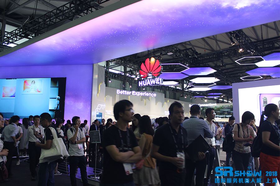 　　【中國儀表網(wǎng) 儀表展會】2018年6月27日—29日，第七屆(上海)國際服務機器人技術(shù)及應用展覽會(SR SHOW 2018)在上海新國際博覽中心盛大開展。展會以“慧聯(lián)世界 智啟未來”為主題，聚焦服務機器人技術(shù)及落地應用，實現(xiàn)服務機器人全產(chǎn)業(yè)覆蓋