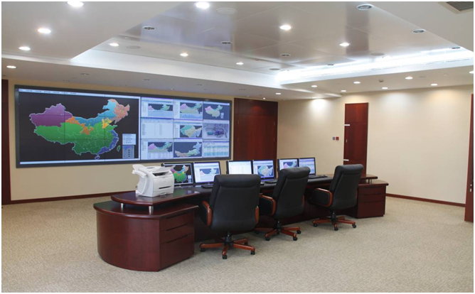                        近日，龍?jiān)粗心艹袚?dān)的科技項(xiàng)目《基于云中心的風(fēng)電運(yùn)營(yíng)統(tǒng)一數(shù)據(jù)平臺(tái)技術(shù)研究》順利通過(guò)中國(guó)電力企業(yè)聯(lián)合會(huì)驗(yàn)收。華北電力設(shè)計(jì)院、國(guó)家發(fā)改委能源研究所、中國(guó)大唐集團(tuán)科學(xué)技術(shù)研究院、華北電力大學(xué)等單位的9位專家參加項(xiàng)目評(píng)審，專家組一致認(rèn)為項(xiàng)目研究成果創(chuàng)新了風(fēng)電運(yùn)營(yíng)企業(yè)的管理模式，提高了風(fēng)電運(yùn)營(yíng)精細(xì)化管控水平，整體達(dá)到國(guó)際領(lǐng)先水平