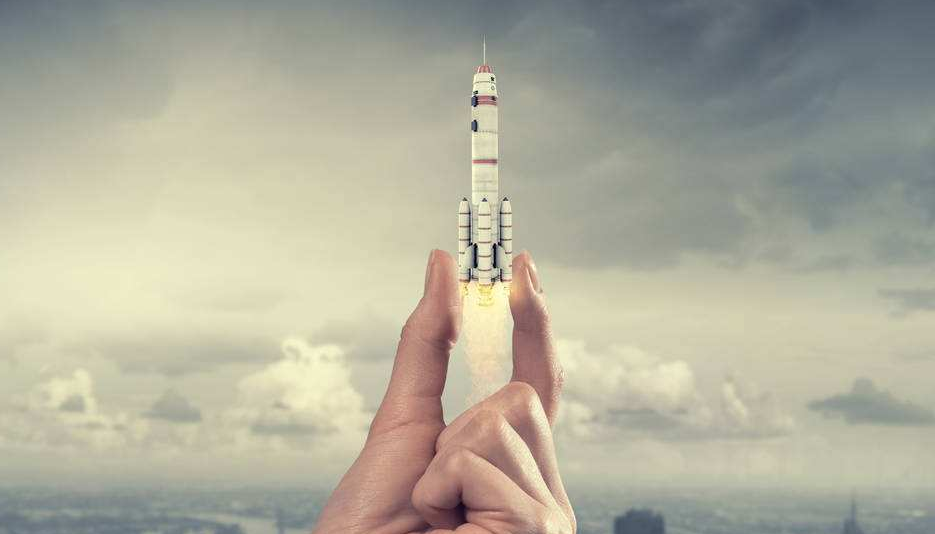                        “這個問題記不清多少人問我，作為傳統(tǒng)風(fēng)電企業(yè)，為什么選擇商業(yè)航天領(lǐng)域的投資標的?！苯痫L(fēng)投資控股有限公司總經(jīng)理肖治平對 《每日經(jīng)濟新聞》記者的提問似乎并不意外