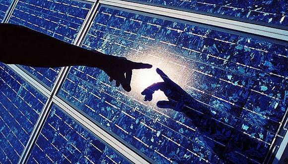 時光荏苒，眨眼間2018年已經(jīng)過去一半。根據(jù)中國光伏行業(yè)協(xié)會秘書長王勃華近日發(fā)布的數(shù)據(jù)，我國光伏新增裝機大概在13GW-14GW之間，同比增長超20%