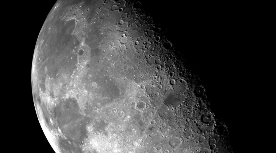 　　【中國儀表網(wǎng) 儀表新品】一臺名為“MeerLICHT”新的光學(xué)望遠鏡近日在南非北開普薩瑟蘭附近的南非天文臺(SAAO)正式啟用。MeerLICHT在荷蘭語中為“更多光”的意思