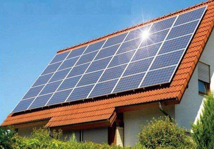 7月25日，恒瑞能源(830807)發(fā)布公告稱，公司于6月28日與安徽聯(lián)維新能源科技有限公司(簡稱“安徽聯(lián)維”)簽訂分布式光伏扶貧發(fā)電項(xiàng)目協(xié)議書，總裝機(jī)容量共計(jì)50.5MW。財(cái)經(jīng)日歷資訊快遞貴金屬模擬交易貴金屬專家直播室金投網(wǎng)貴金屬行情軟件恒瑞能源表示，協(xié)議的履行將對公司未來經(jīng)營業(yè)績產(chǎn)生積極影響