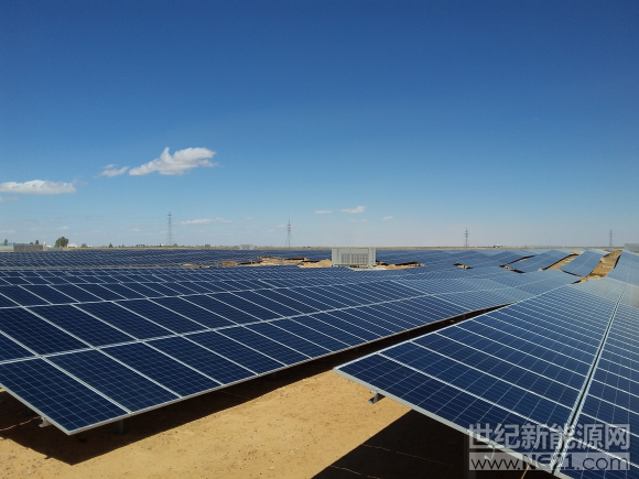 晶科能源為位于非洲境內(nèi)撒哈拉以南地區(qū)毛里塔尼亞大型光伏電站提供26.6MW組件。該地區(qū)日輻射量在4kWh~6kWh每平方米之間，是全球擁有最高太陽能輻照資源的地區(qū)之一，但電力資源緊缺，光伏發(fā)電可解決其電力短缺問題