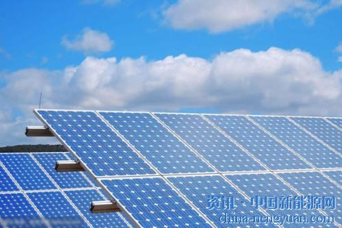                                                                                                                                                                     
	　　剛剛，從國家能源局獲悉，國家能源局新能源司和國務院扶貧辦開發(fā)指導司負責同志就《光伏扶貧電站管理辦法》接受了記者的采訪，回答了記者的問題。

	　　問：《辦法》制定的背景是什么