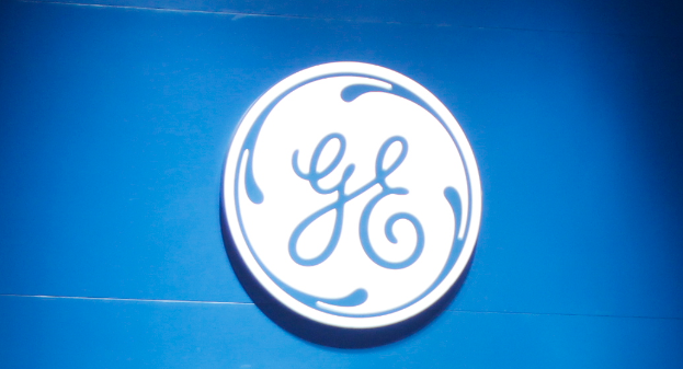 　　【中國(guó)儀表網(wǎng) 儀表企業(yè)】近日，美國(guó)工業(yè)巨頭通用電氣公布了其2018年第二季度業(yè)績(jī)，營(yíng)收總額為301.04億美元，同比增長(zhǎng)3%(即增長(zhǎng)了10億美元)。不過(guò)，本季度的利潤(rùn)率較低，與去年同期相比下跌了10%