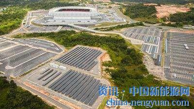                                                                                                                                                                     
	　　咨詢公司Greener發(fā)布一份新報(bào)告顯示，凈計(jì)量下巴西分布式光伏發(fā)電系統(tǒng)的價(jià)格從2017年6月到2018年6月持續(xù)下降，和前兩年相同，始終保持下降趨勢(shì)，總裝機(jī)容量超過(guò)308M