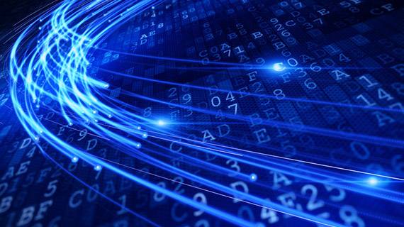 
	
                    
	【電纜網(wǎng)訊】永鼎股份（600105）發(fā)布的2018年上半年財報顯示，上半年實現(xiàn)營收14.06億元，同比增長55.44%；凈利潤8008萬元，同比下降39.49%。

	

	永鼎股份的產(chǎn)業(yè)鏈已從單純的光電線纜制造，逐步向通信工程、光器件、光模塊、數(shù)據(jù)服務(wù)等產(chǎn)業(yè)鏈條延伸，并拓展到海外工程、汽車線束、超導(dǎo)材料等領(lǐng)域