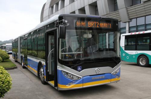 
	
                    
	【電纜網(wǎng)訊】補(bǔ)貼政策依據(jù)車輛續(xù)航里程和電池能量密度進(jìn)行調(diào)整后，新能源汽車企業(yè)的日子似乎沒以往那么好過了。珠海銀隆新能源股份有限公司(以下簡稱“珠海銀隆”)主攻的鈦酸鋰電池技術(shù)源自一家長期虧損、已在美國納斯達(dá)克退市的海外企業(yè)Altair Nano(美國奧鈦納米技術(shù)有限公司)