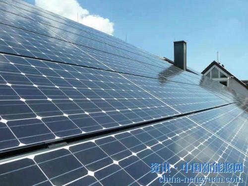                                                                                                                                                                     
	　　2008年以來，中國光伏產業(yè)兩度經(jīng)歷較大危機，憑借及時出臺的國家政策和企業(yè)不懈的努力，化險為夷。如今，再度面臨大考的中國光伏人將交出怎樣的答卷?

	　　“201