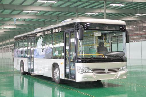 
	
                    
	【電纜網(wǎng)訊】位于南京溧水區(qū)的南京銀隆新能源產(chǎn)業(yè)園（下稱“南京銀隆”），上半年近千人一同施工的場(chǎng)景已不復(fù)存在。“目前工程基本上完成了50%