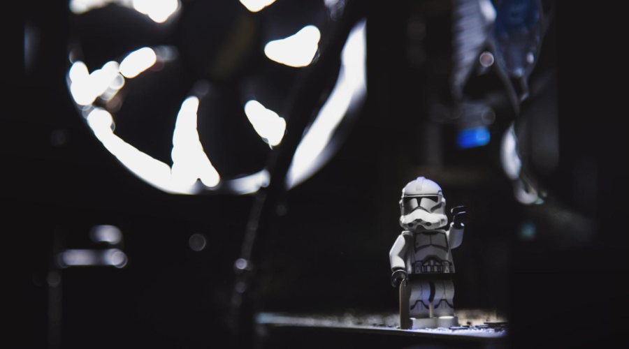 　　【中國儀表網(wǎng) 儀表下游】7月25日13時45分，山東電網(wǎng)全網(wǎng)用電負(fù)荷第四次創(chuàng)新高，達(dá)8022.2萬千瓦，超去年夏季最高值11.1%。極端高溫酷暑天氣讓國網(wǎng)山東省電力公司迎峰度夏工作面臨重大考驗