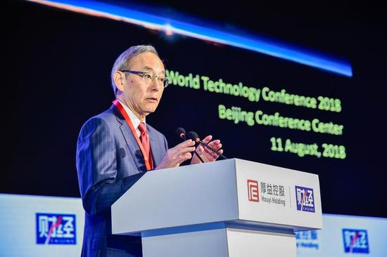 　　近日，2018世界科技創(chuàng)新大會(huì)在北京會(huì)議中心會(huì)議樓報(bào)告廳舉行?！　∥磥硪褋恚祟愓诮?jīng)歷一場(chǎng)前所未有的變革，而科技創(chuàng)新正在以超出人們想象的速率迅猛來襲，科技正在重構(gòu)世界