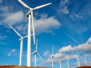 
	
                    
	【電纜網(wǎng)訊】近日，龍源遼寧公司與遼寧省朝陽市雙塔區(qū)人民政府簽訂《雙塔區(qū)遼寧龍源20兆瓦分散式風力發(fā)電項目投資開發(fā)協(xié)議》，這是該公司簽約的首個分散式風電項目。

	

	近年來，遼寧地區(qū)風電行業(yè)飛速發(fā)展，為拓展風電項目資源，龍源遼寧公司對阜新、營口、丹東等地區(qū)的分散式風電資源進行全面調(diào)研，著手準備簽訂項目開發(fā)協(xié)議